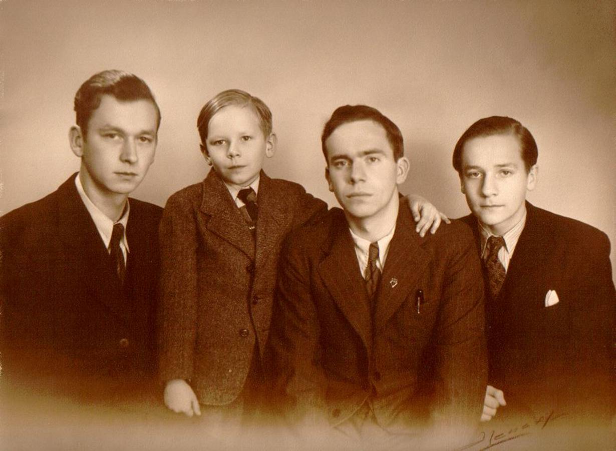 Mogens, Ejvind, Knud & Frede, 1939